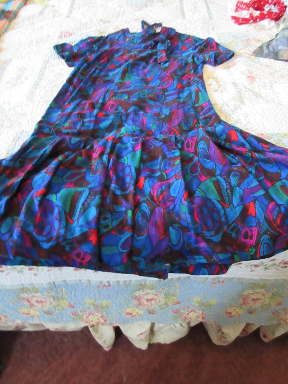 Cute repro 70's Dress lightweight crepe Size 14, drop waist pleated Skirt